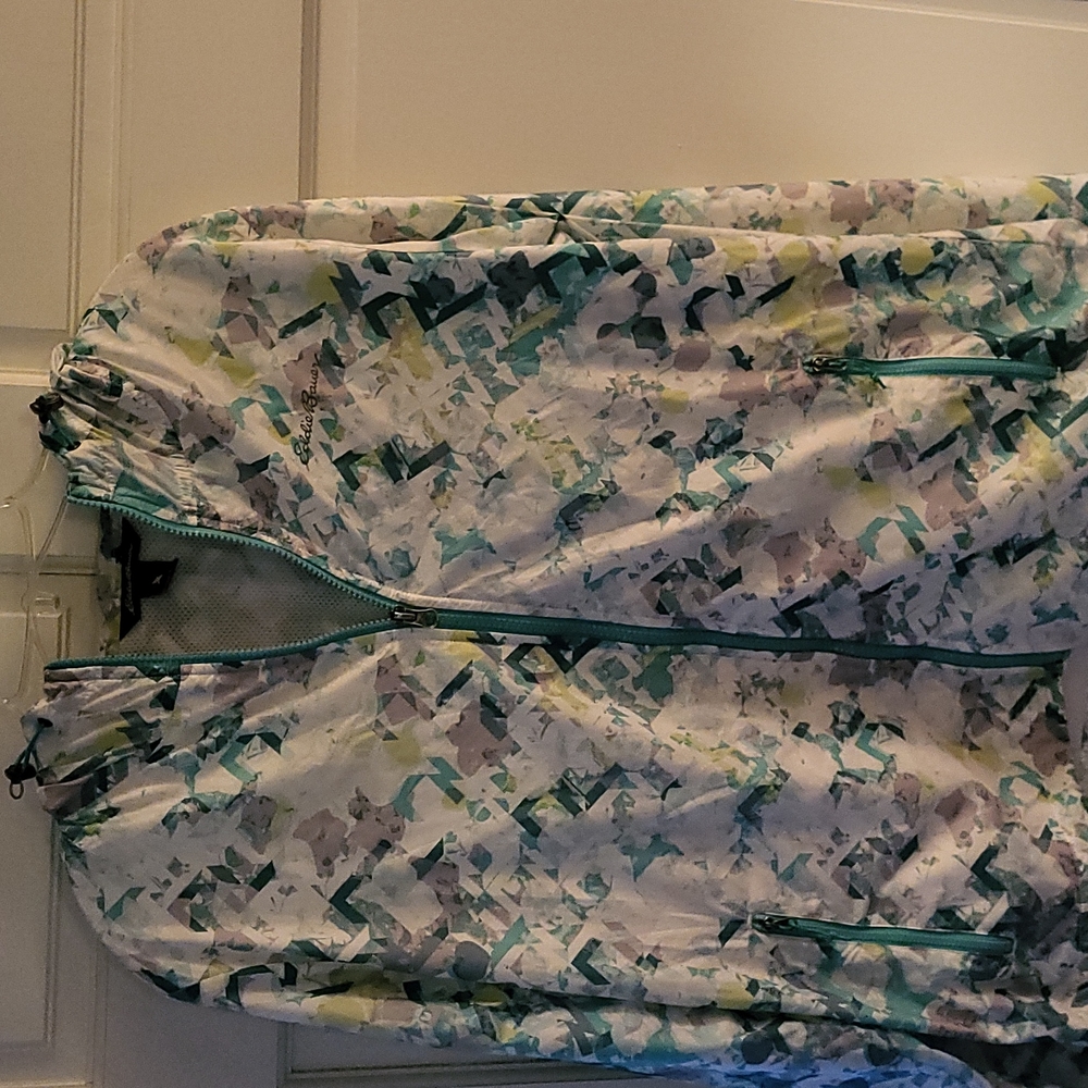 Eddie Bauer Zip Up hooded lightweight windbreaker. Large turquoise,  light green